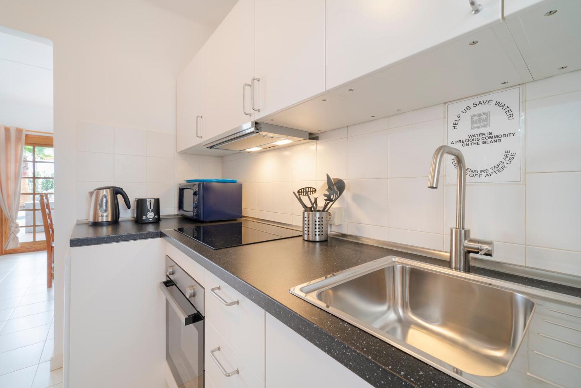 Lanzahost Casita Bastian 19 Leilighet Costa Teguise Eksteriør bilde